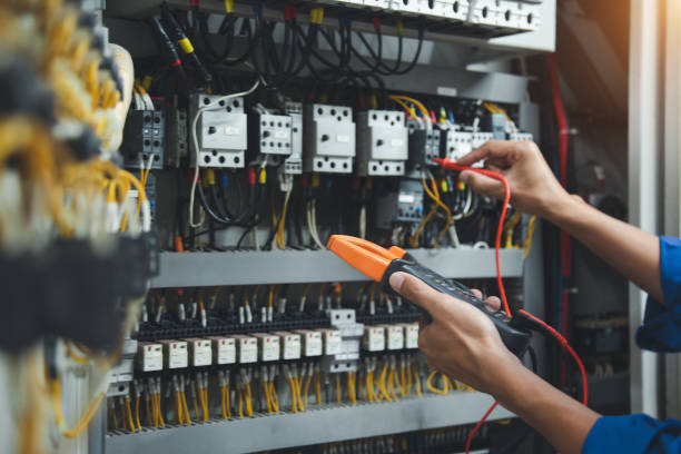 Best Licensed Electrician  in Indian Hills, KY
